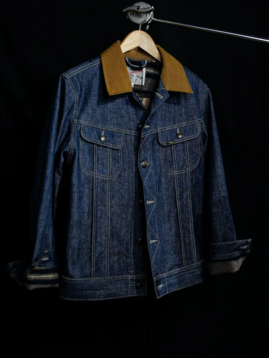 Campera de jean con cuello de corderoy